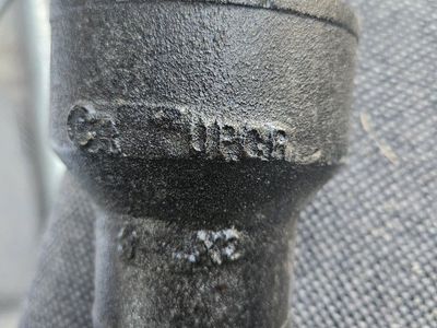 Cast Iron Pipe Reducer Fitting - Plumbing Industrial Black 2" to 1.5"