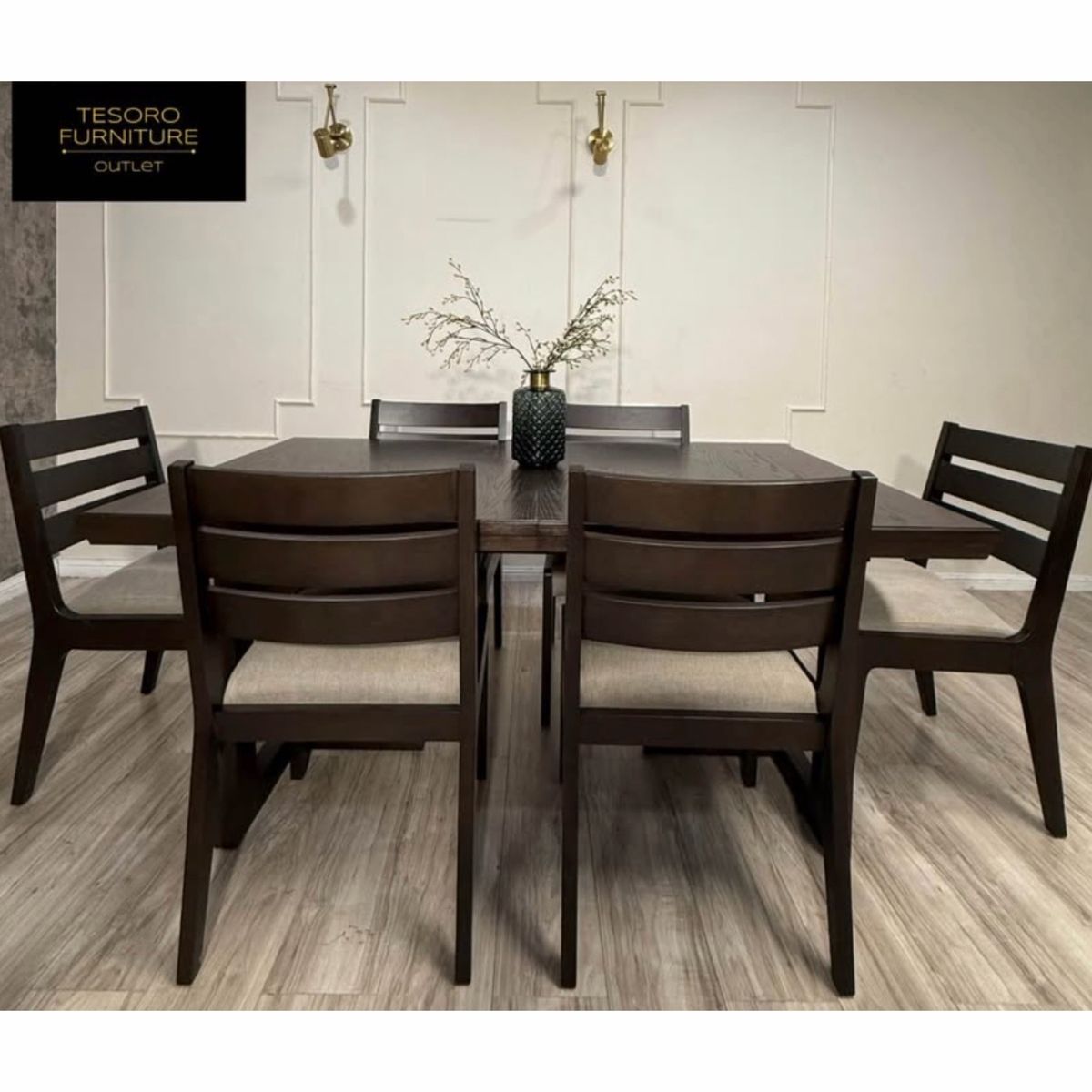MODERN PORTALIS DINING SET WE OFFER DELIVERY