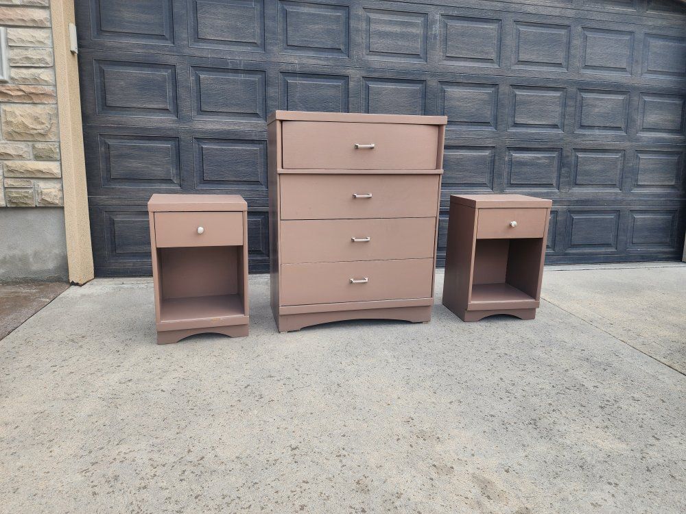 Authentic Mid Century Modern Dresser and Nightstand Set 