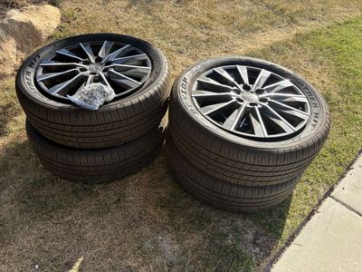Set of 4 Lexus LX600 OEM 22” Wheels & Dunlop Grandtrek H/T 31 tires $1900 cash/venmo in Draper