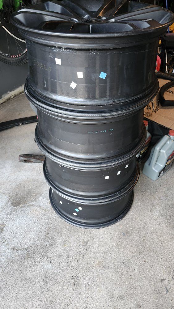 Main image 2