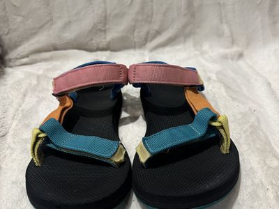Teva Women’s Size 8, Colorful Sports Sandals