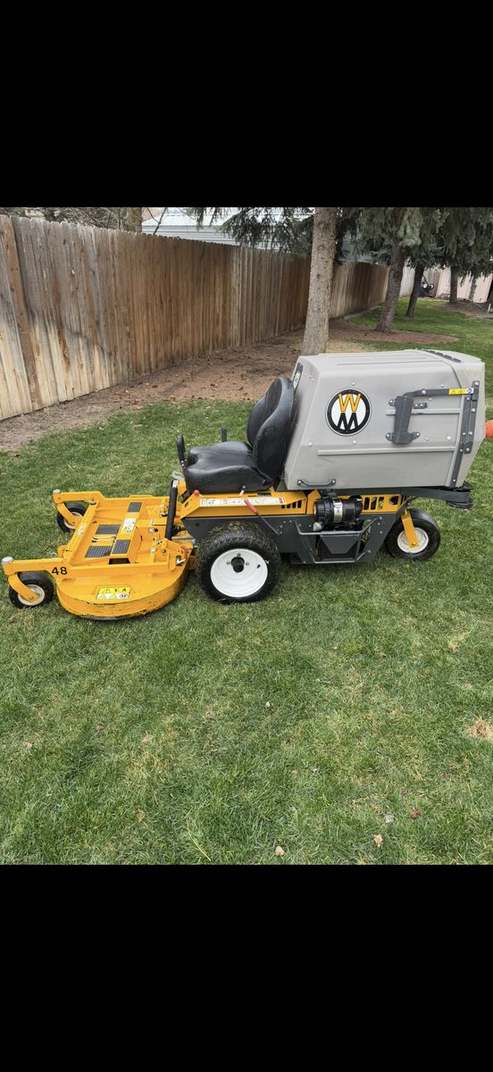 2023 Walker S18 Mower – 48” Deck