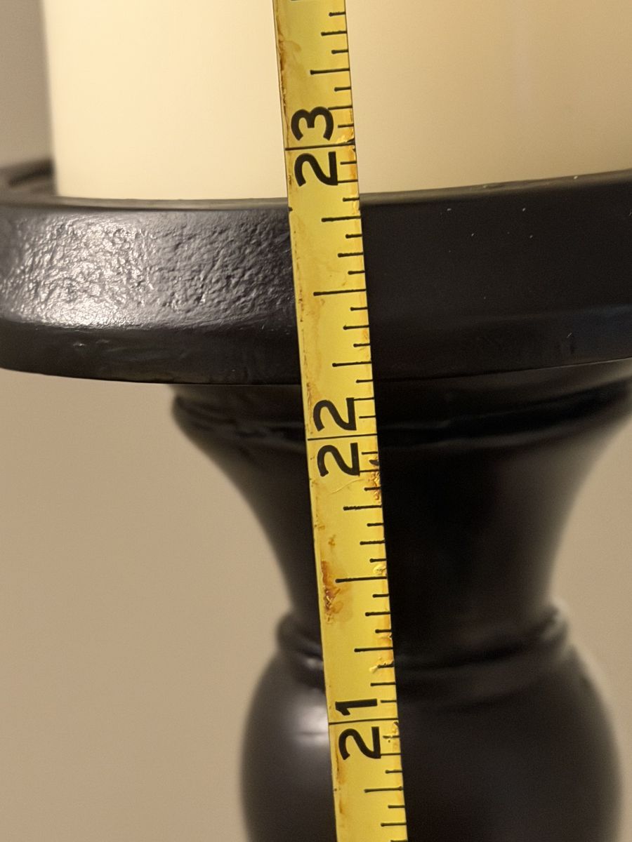 Main image 6