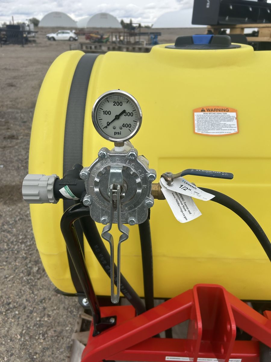 New three point 200 gallon sprayer