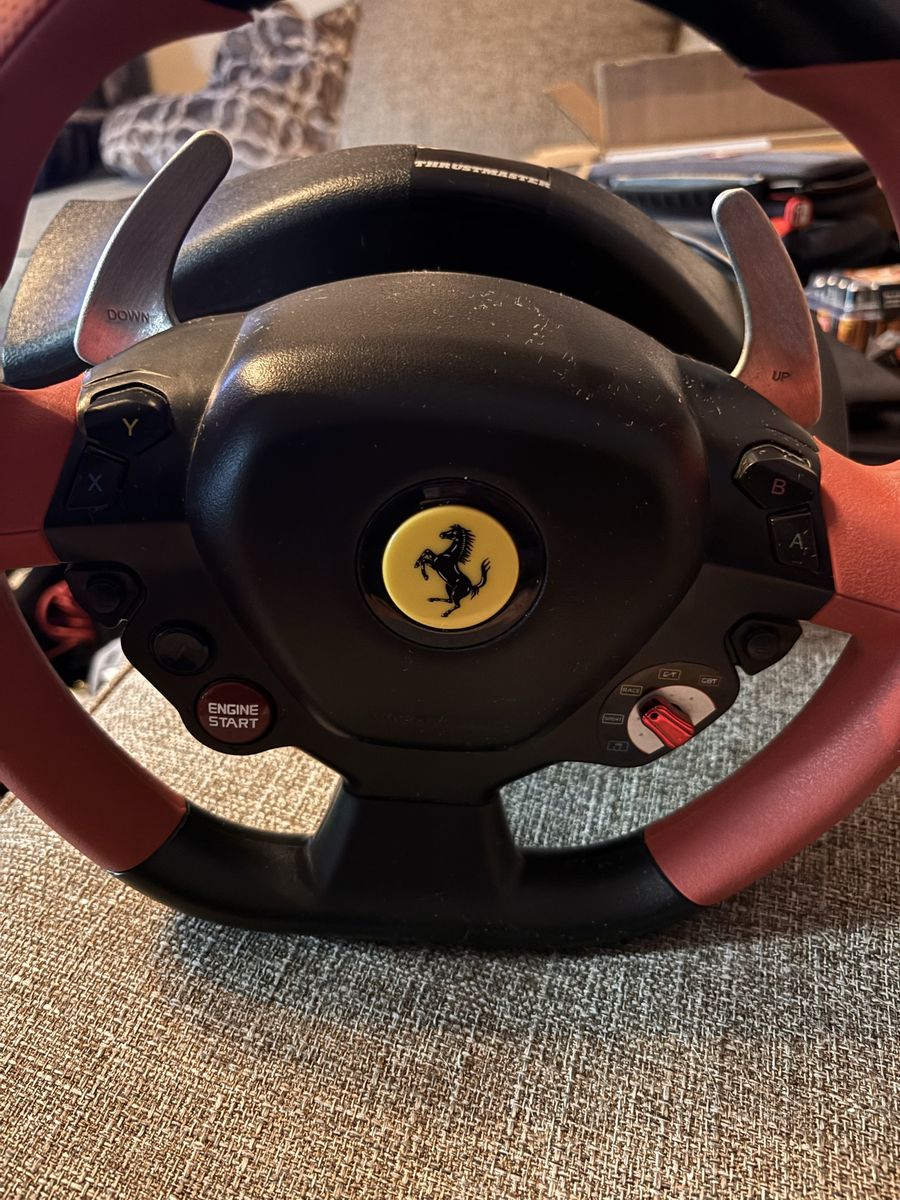 Thrustmaster Ferrari 458 Spider Racing Wheel for Xbox One - Red/Black like new