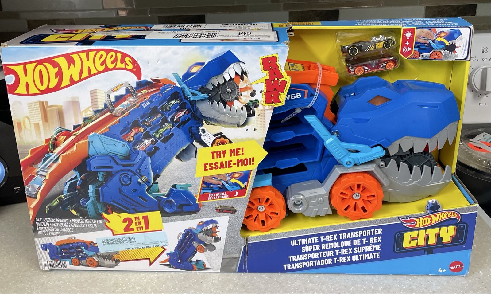 Hot Wheels City Ultimate T-Rex Transporter