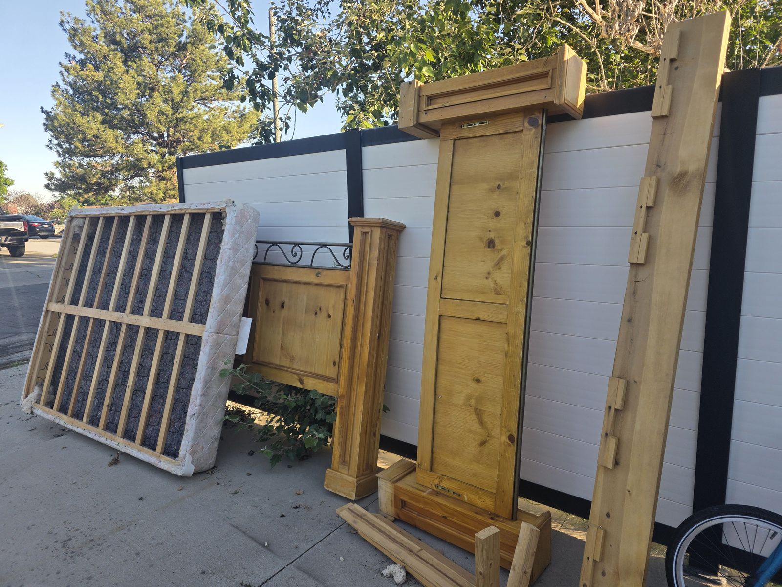 FREE bedroom furniture