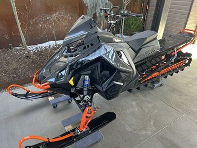 2024 Polaris 9R LOW MILES RMK Khaos Slash 165