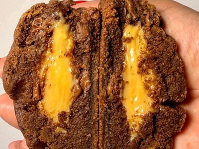 Suspiros de Amor Gourmet Stuffed Cookies