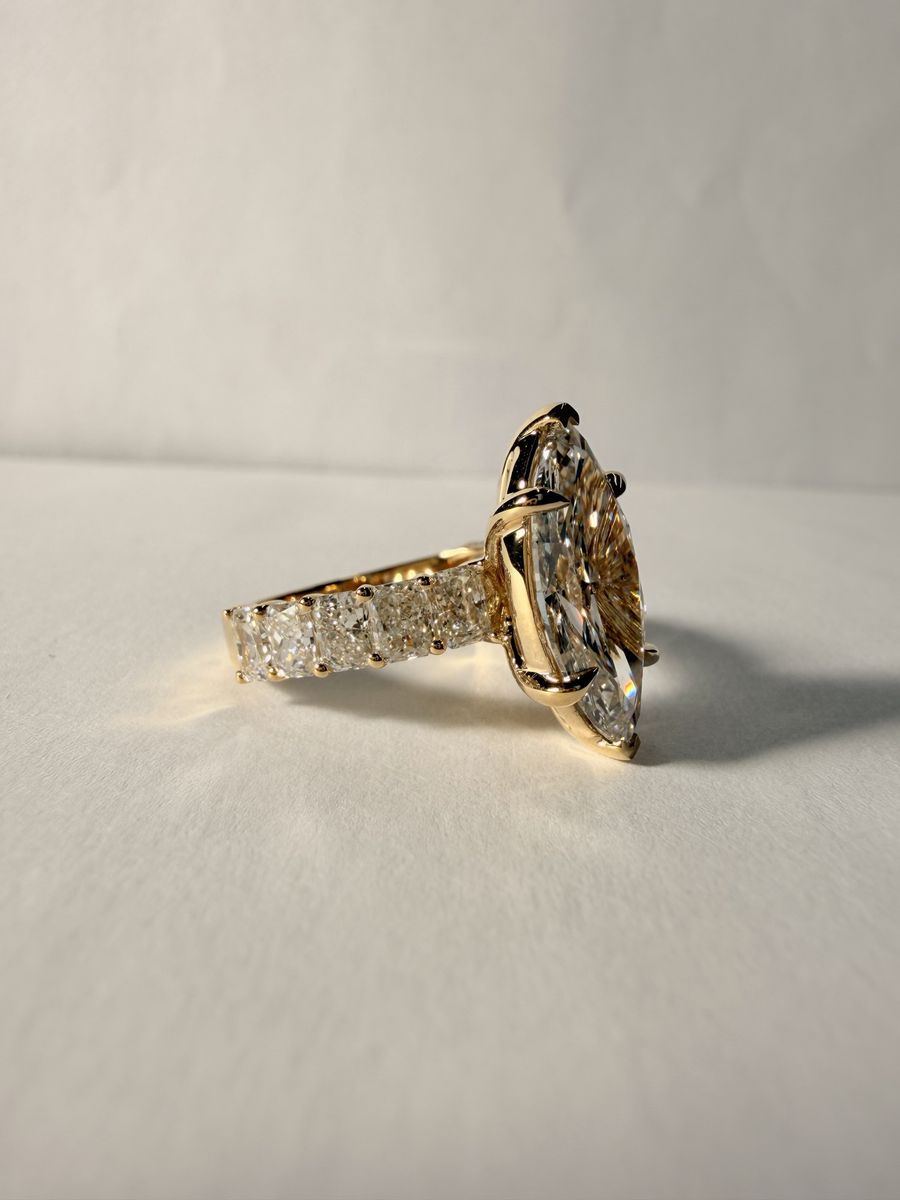 Main image 4