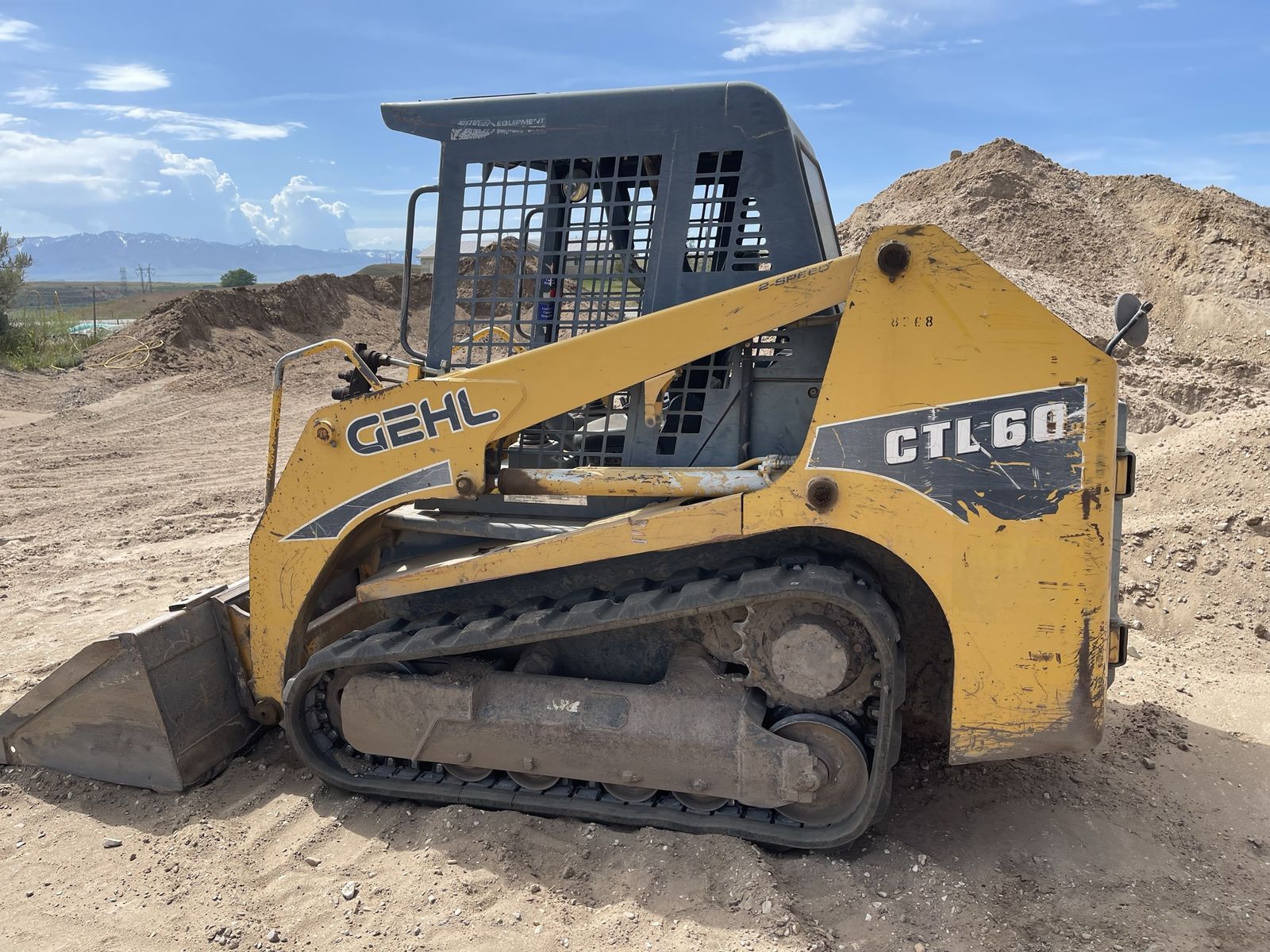 2005 Gehl CTL 60 skid steer
