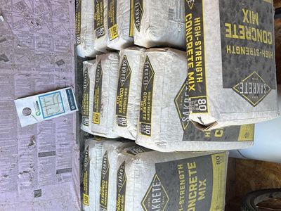 Sakrete High-Strength Concrete Mix 12 - 80 lb Bags
