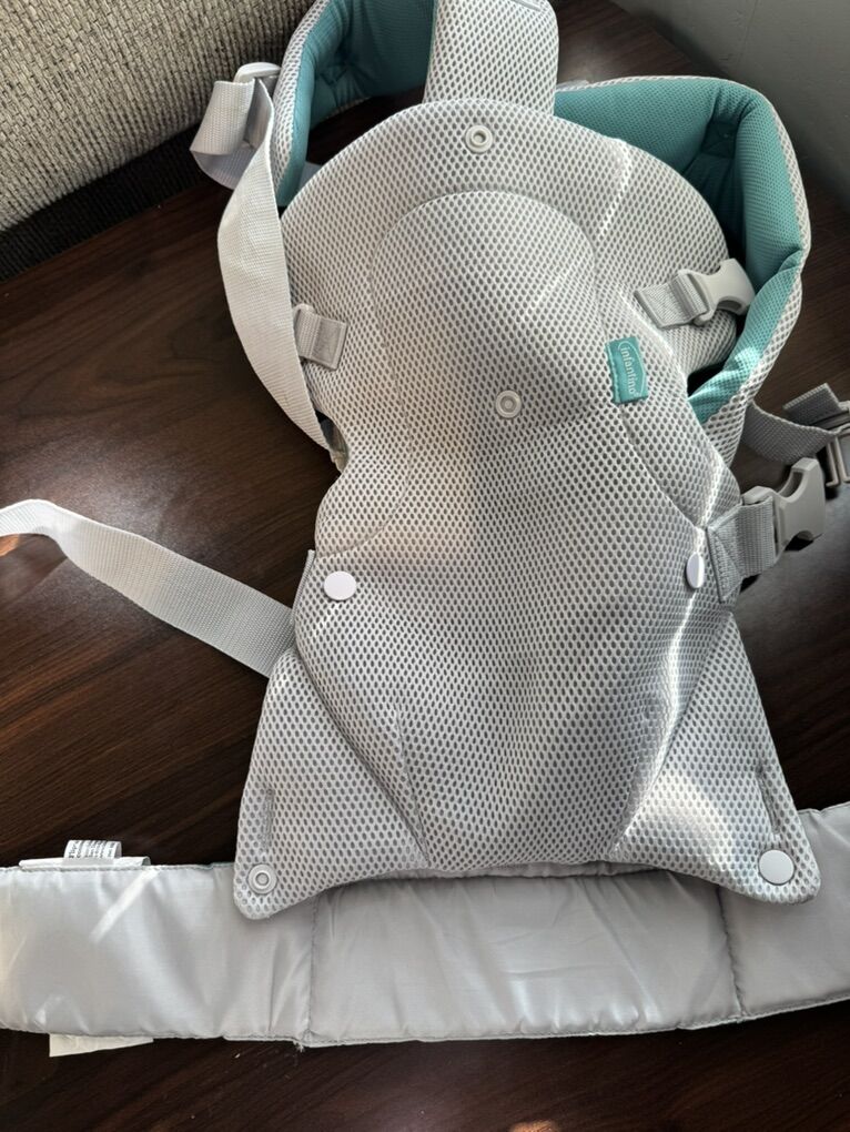 INFANTINO baby Carrier