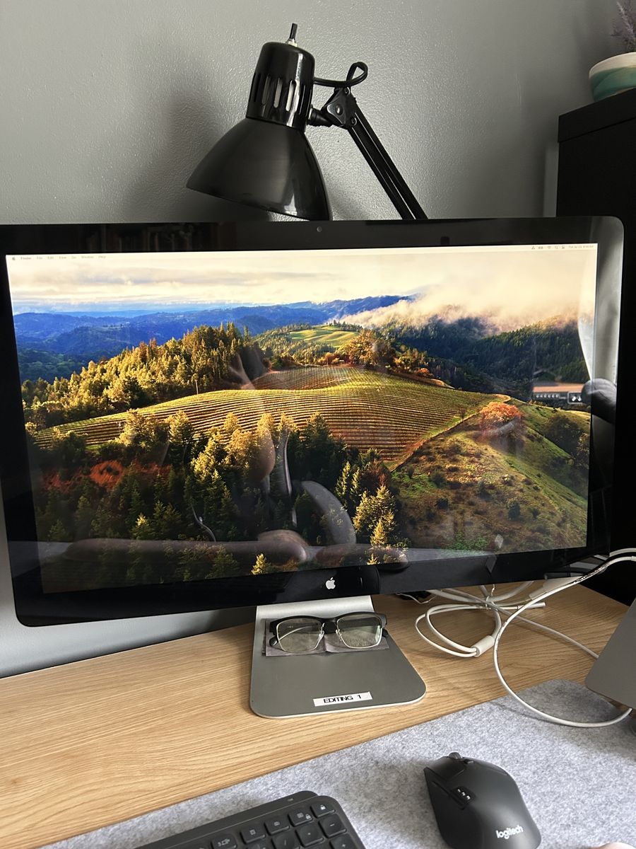 Apple Thunderbolt Display 27-inches