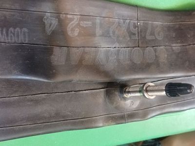Presta valve tube 27.5X2.1-2.4
