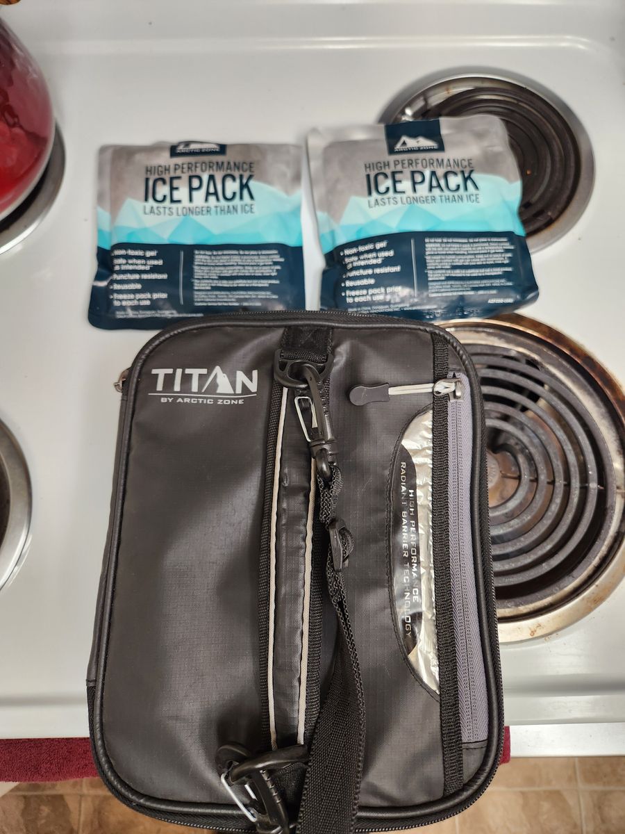 ARCTIC ZONE LUNCH BOX