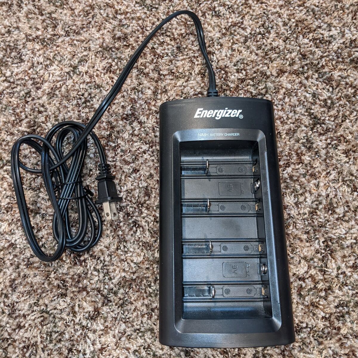 Energizer Universal Battery Charger