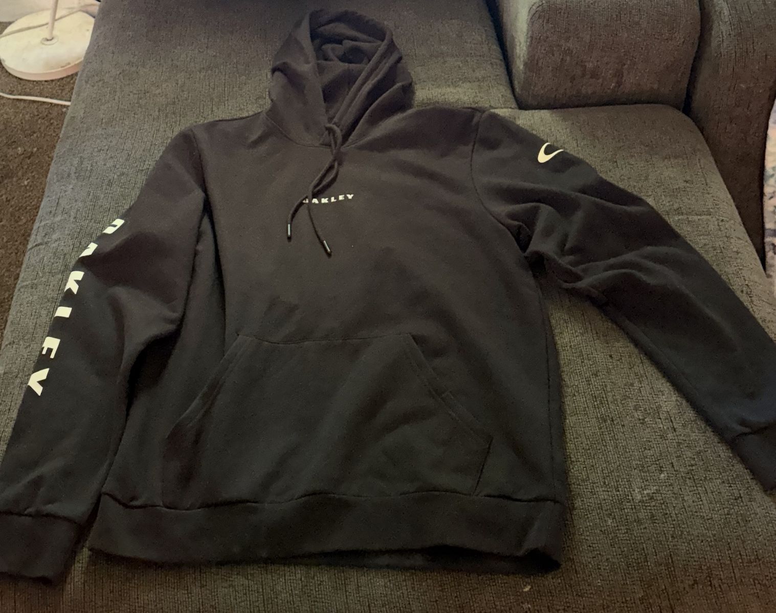 New Oakley Hoodie Large Sleeve Logo Black & Navy Options