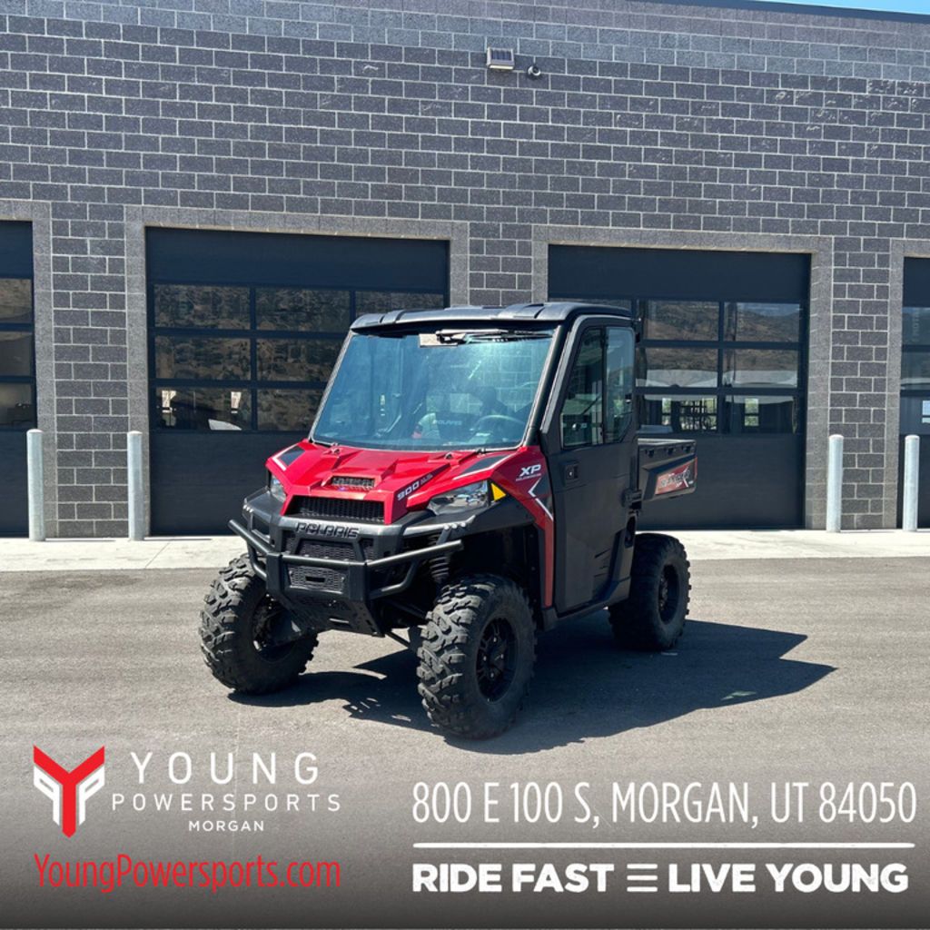 2016 Polaris® RANGER XP® 900 EPS NorthStar Deluxe Edition Sunset Red