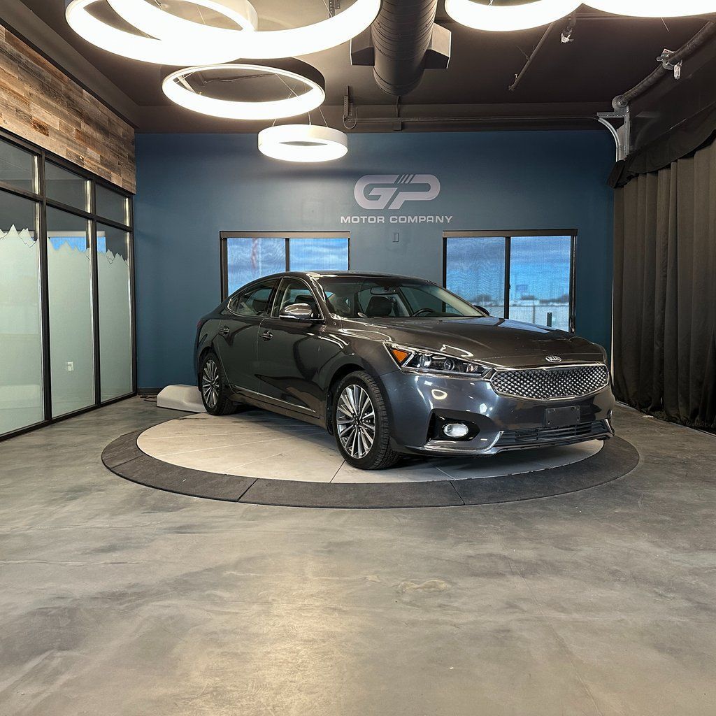 2018 Kia Cadenza Premium — rebuilt & branded title, 22% below market