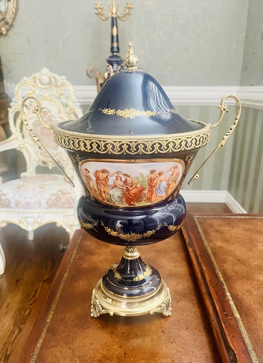 VINTAGE COBALT BLUE LIMOGES PORCELAIN CENTERPIECE