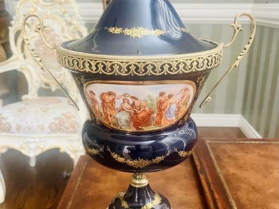 VINTAGE COBALT BLUE LIMOGES PORCELAIN CENTERPIECE