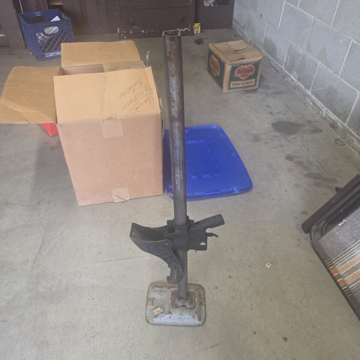 car jack