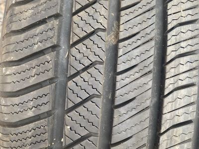 Summit Ultramax 225/60R17