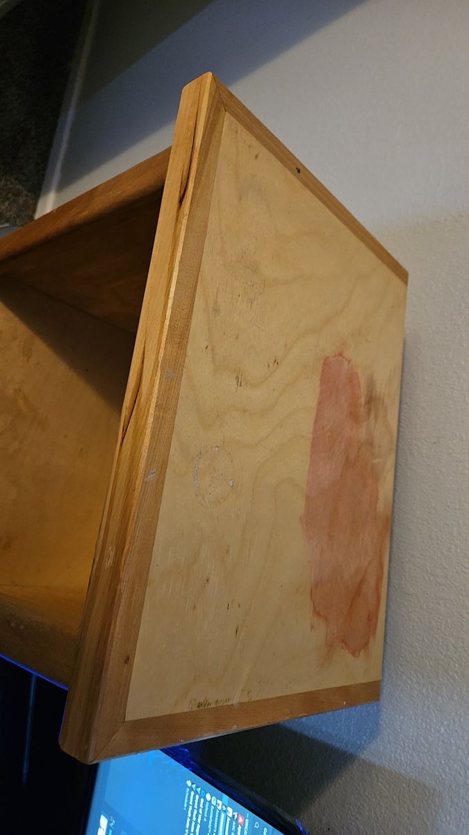 Main image 3