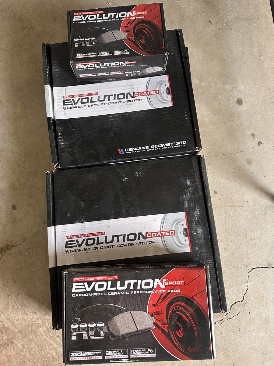 PowerStop Front and Rear Brake Rotor and Pad Kit For Volvo XC40 2019-2022