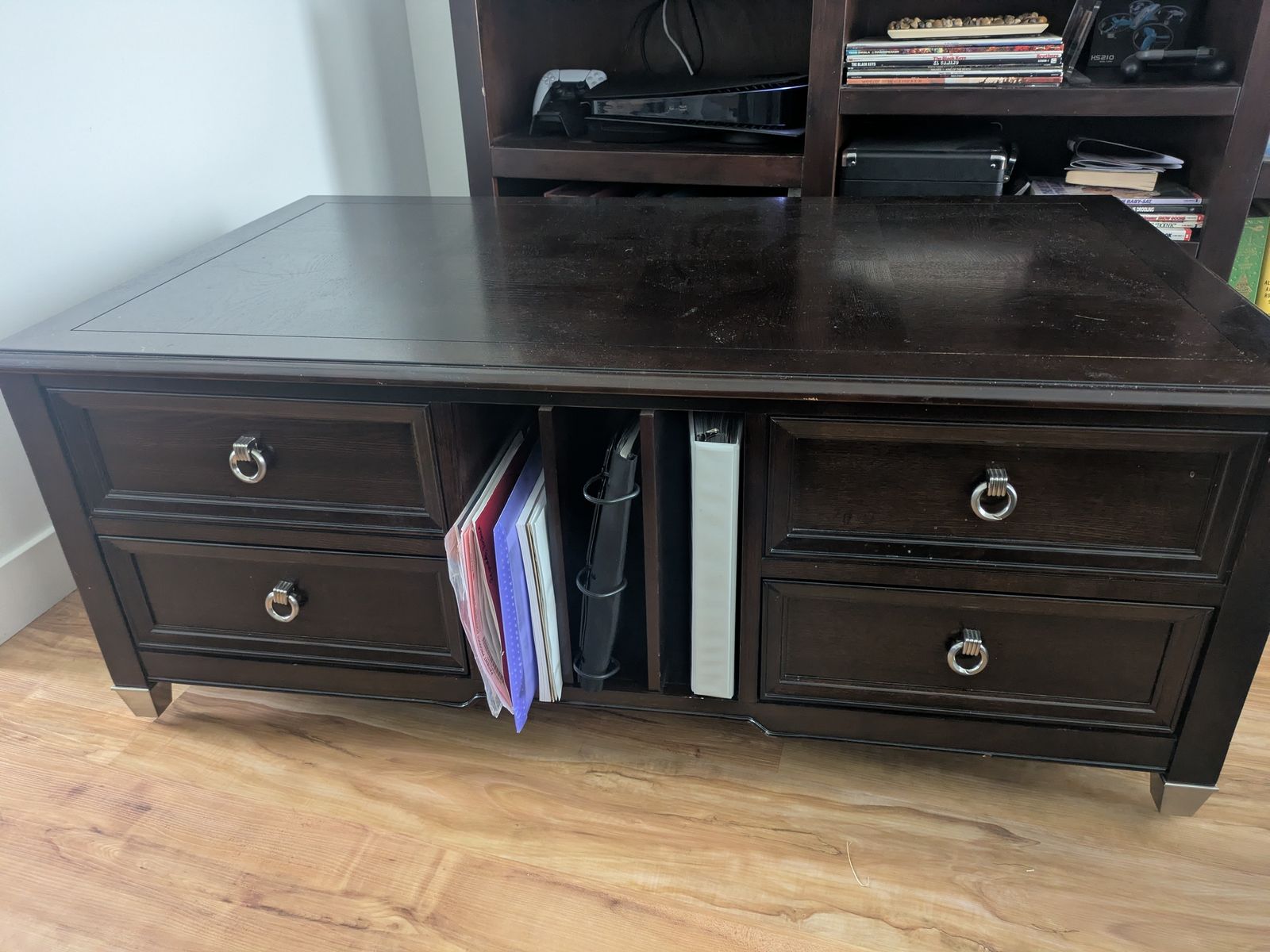 Lift-Top Coffee Table