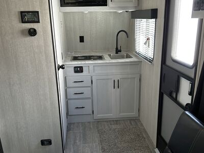 2026 Genesis Supreme Overnighter 12-14.6GFK