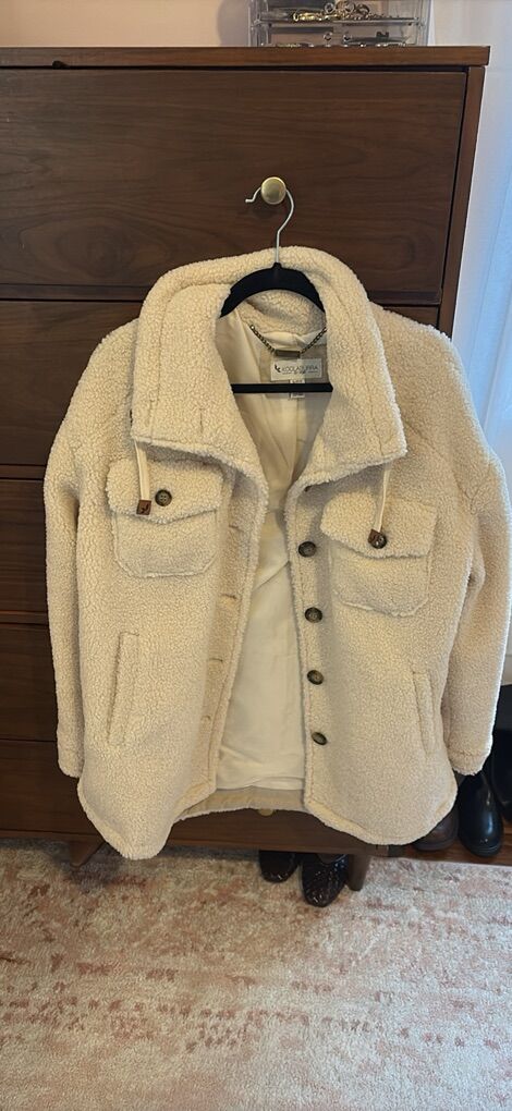 Koolaburra UGG Sherpa Jacket Size S (fits L)