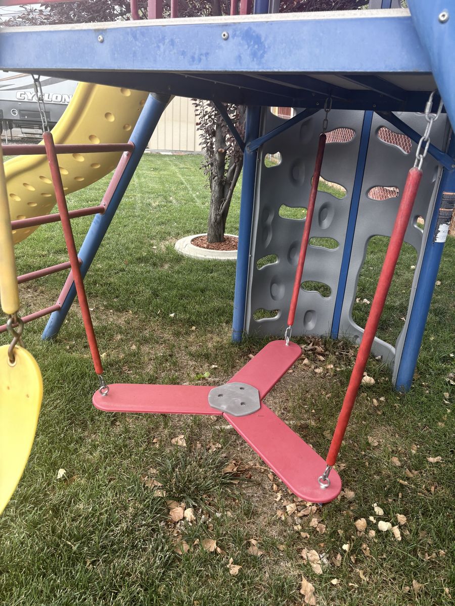 Main image 13