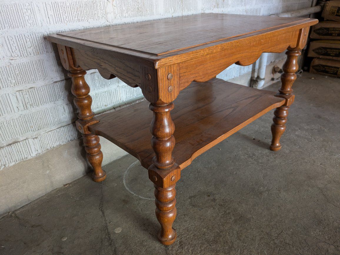 Vintage Solid Oak End Table with Spindle Legs & Lower Storage Shelf