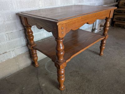 Vintage Solid Oak End Table with Spindle Legs & Lower Storage Shelf