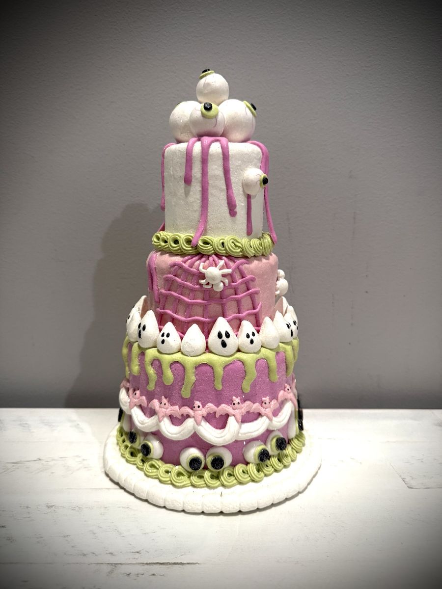 Halloween Ghoulish Light-Up Halloween Spooky Pink Tiered Cake Decor with Eyes and Ghosts