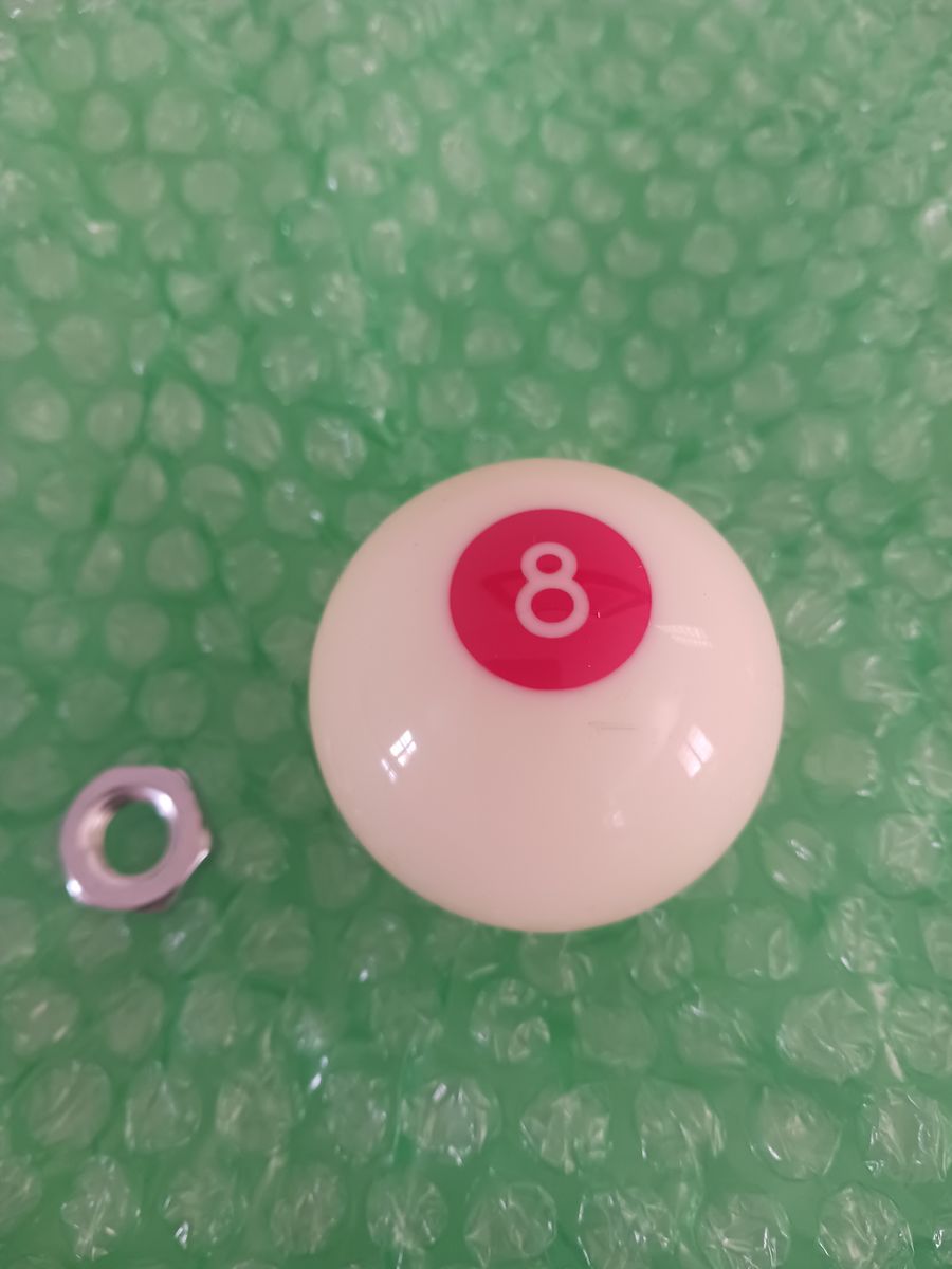 8 ball gear shift knob