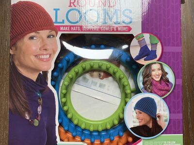 Round Knitting Looms