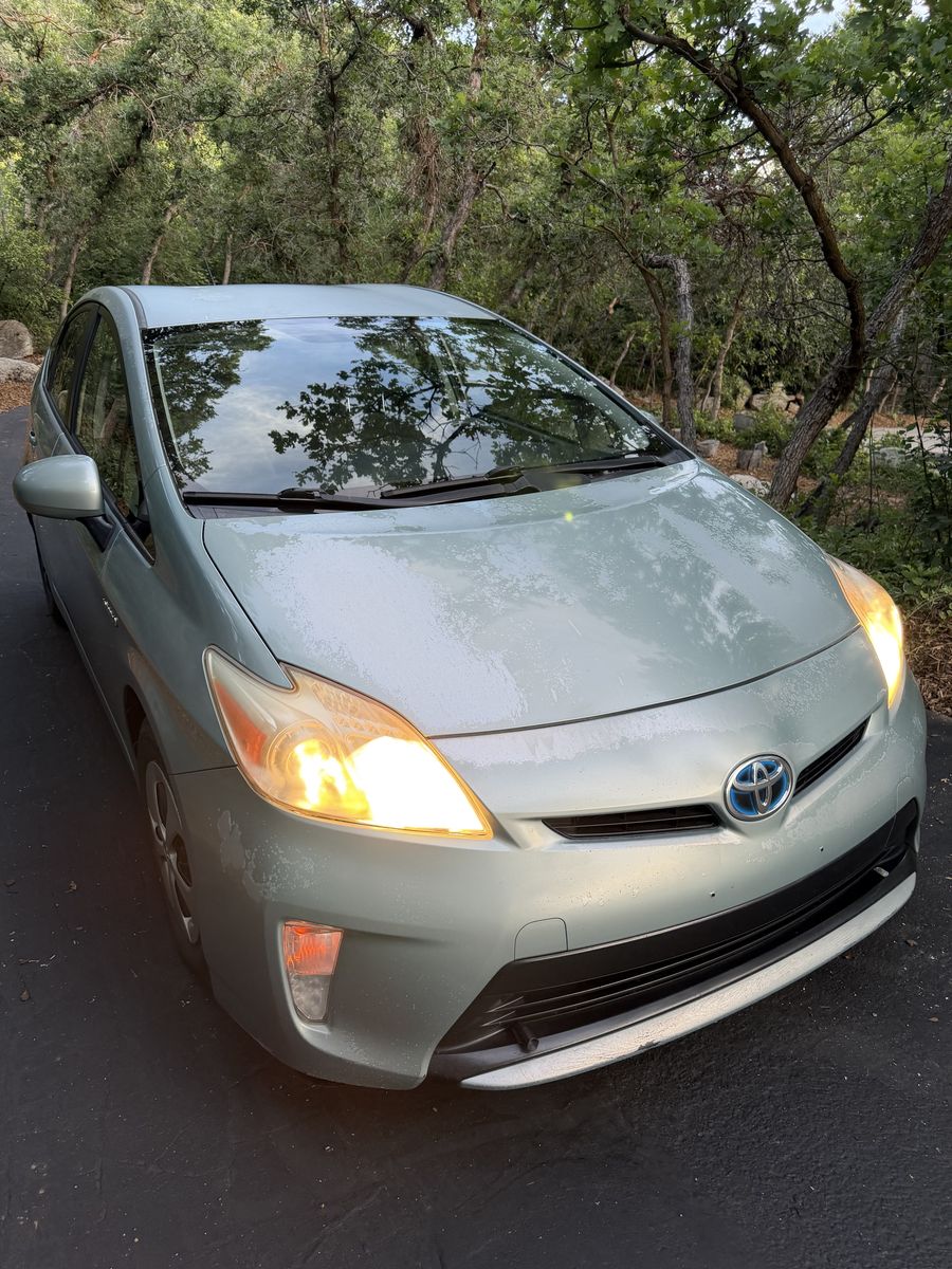 2013 Toyota Prius 