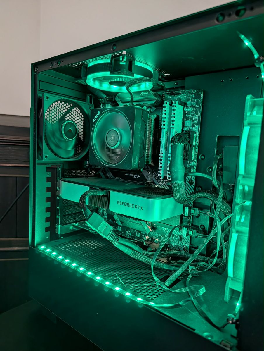 Gaming PC – Ryzen 5 3600 (AM4) / 3060ti / 16GB DDR4 / RGB