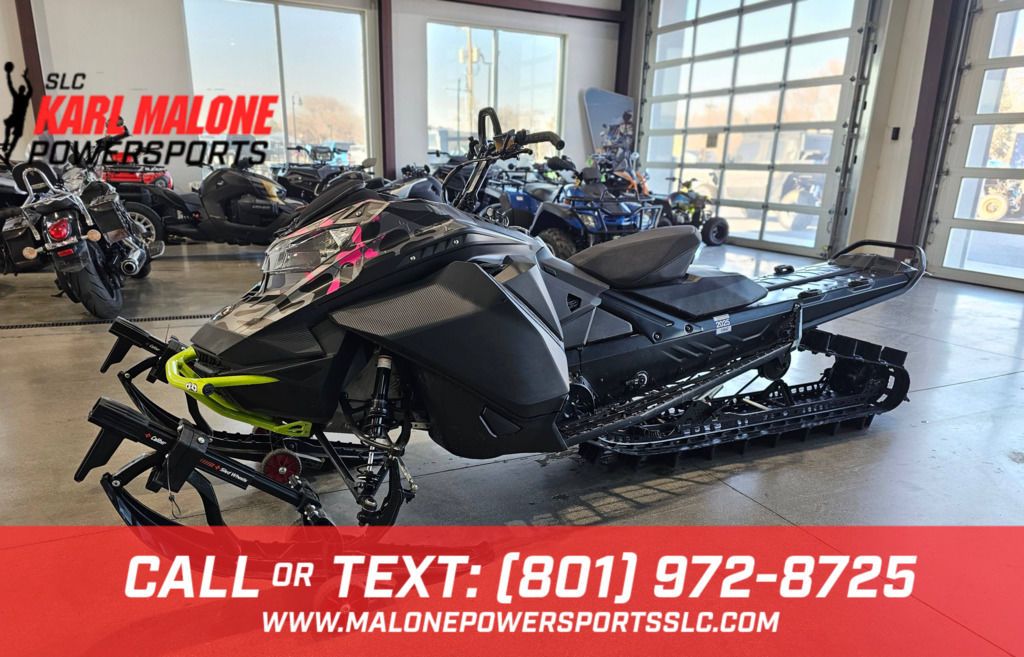 2022 SKI-DOO Summit X Rotax 850 E-TEC Turbo - US00
