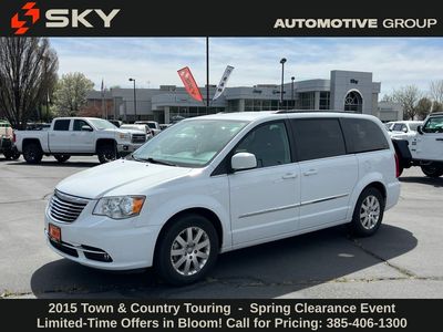 2015 Chrysler Town and Country Touring