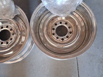 Chrome Wheels Rims Set with Center Caps