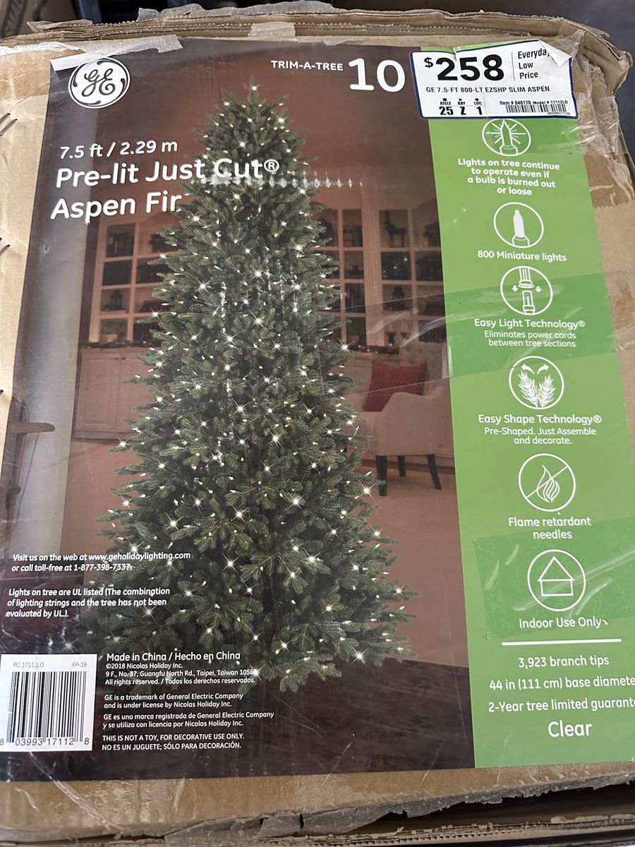 GE Pre-lit Just Cut Aspen Fir 7.5 ft Christmas Tree