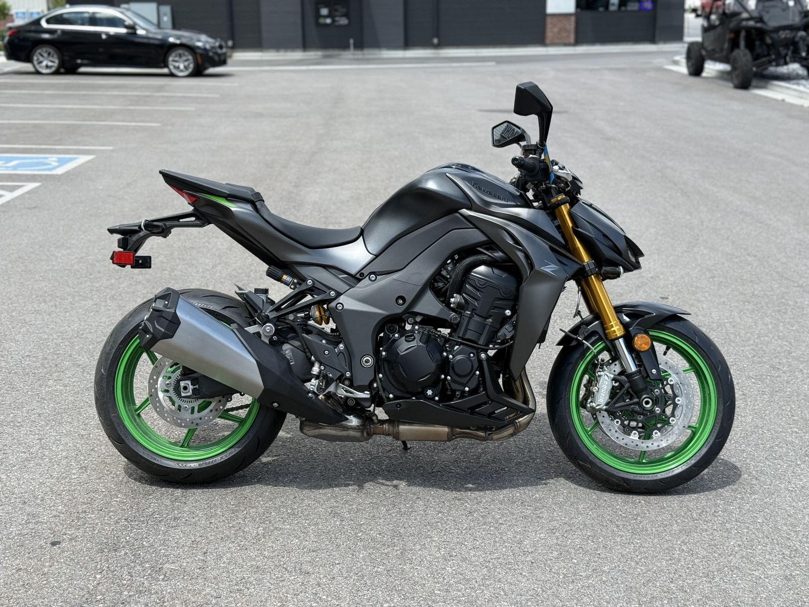 2026 Kawasaki Z1100 SE ABS Metallic Matte Graphene
