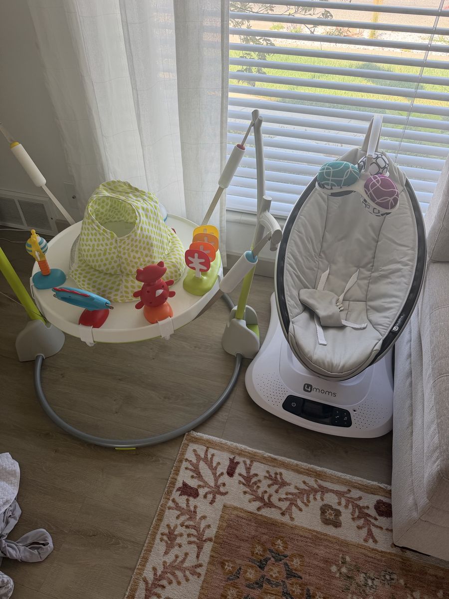 4moms mamaRoo Baby Swing and Skip Hop Baby Activity Jumper Bundle