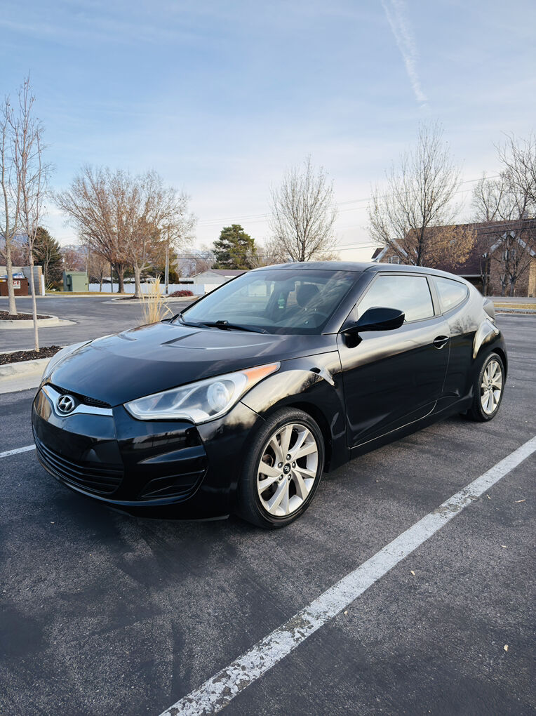 2016 HYUNDAI VELOSTER Value Edition