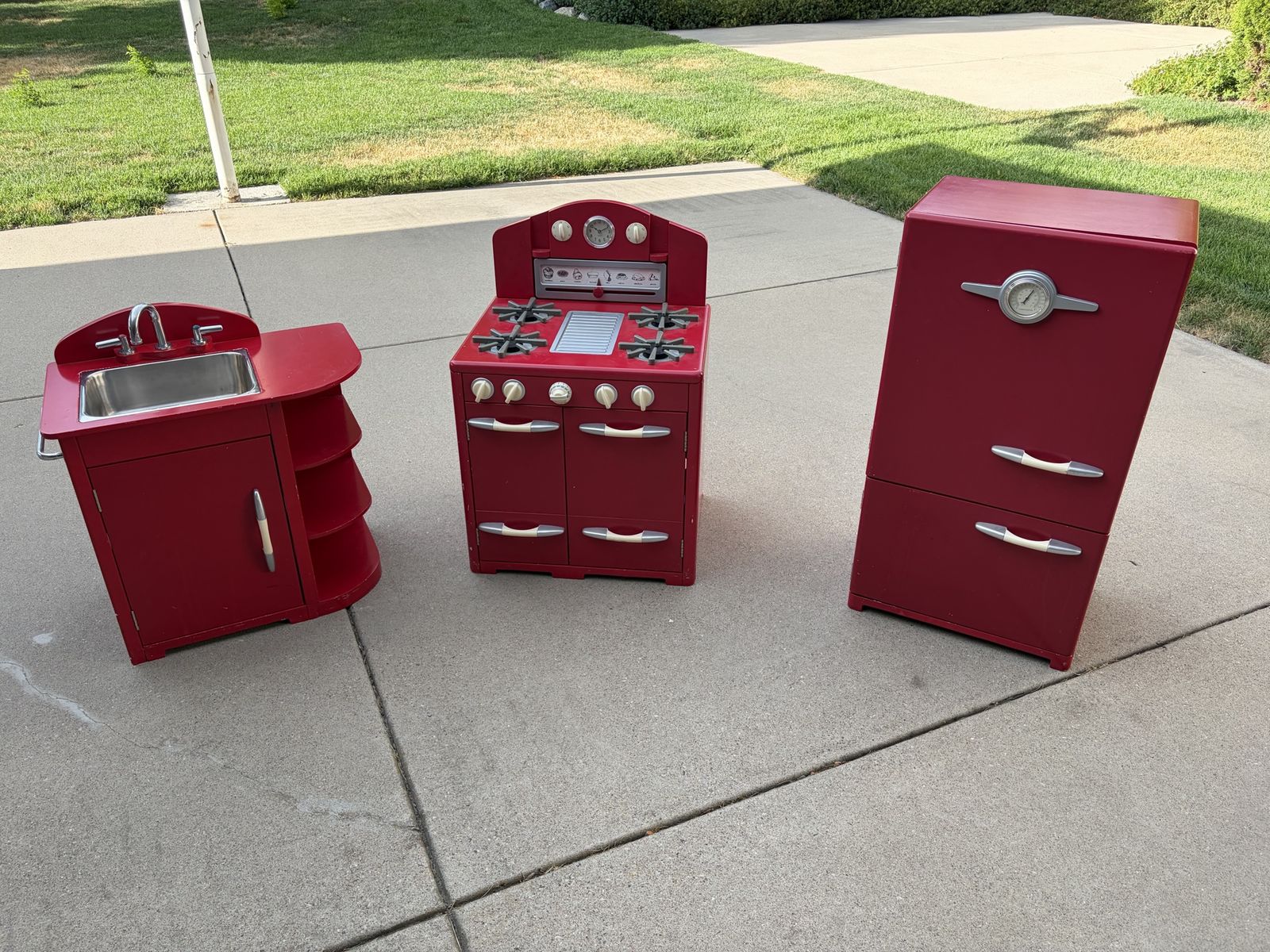 Pottery Barn Kids Retro Wooden Play Kitchen – Full Set (Sink, Stove/Oven, Fridge + Accessories)